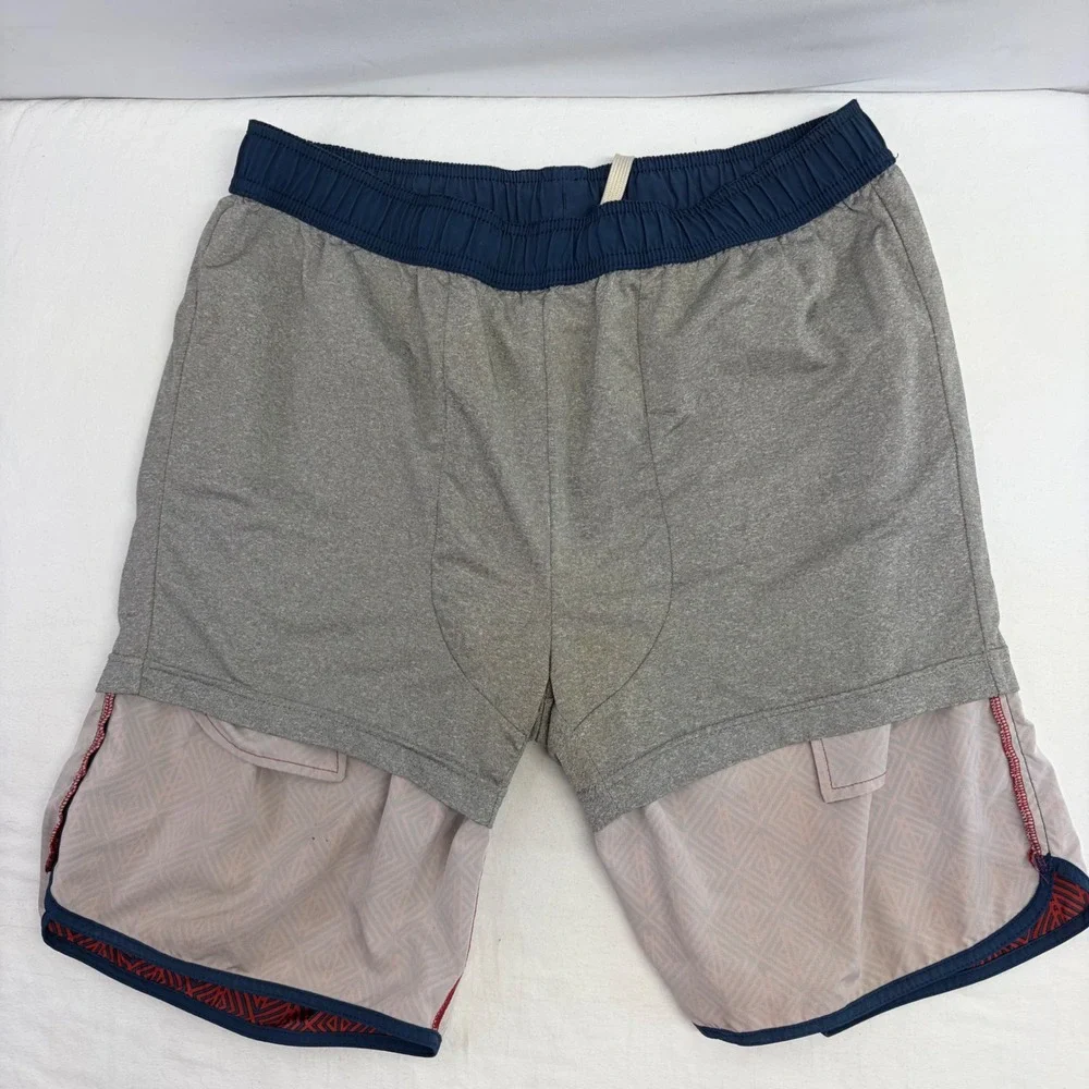 Fair Harbor Swim Trunks Mens Large Red Blue Geometric Lined Board Shorts Beach